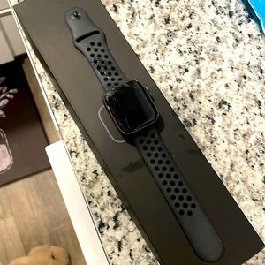 Apple Watch Nike